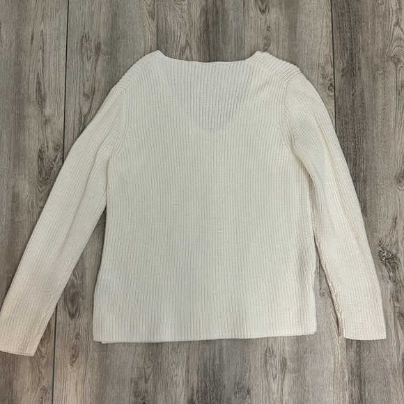 J. Crew Merchantile women’s white medium sweater - Picture 4 of 4